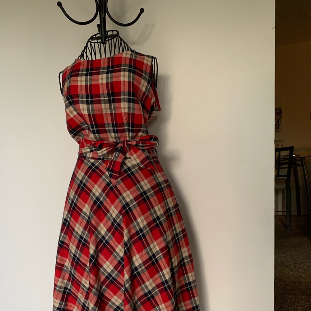 Moda Red Black Cream Plaid Belted Midi Dress